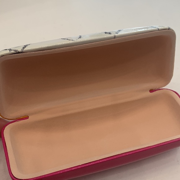 Cute Dalmatian glasses case - Picture 7 of 7